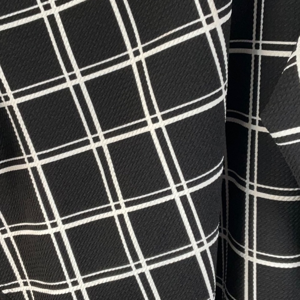 Lularoe Black & White Plaid Shirley Long Overjacket - Picture 2 of 4